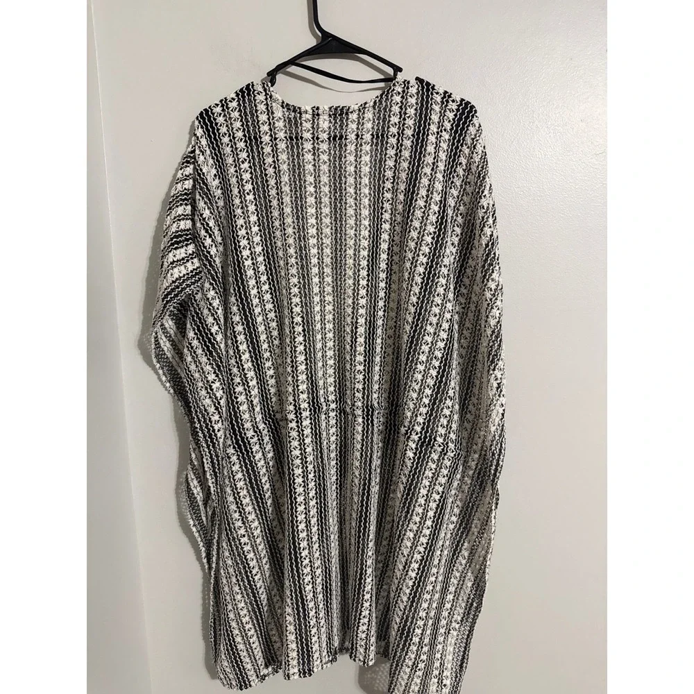 Time and Tru Womens Black White Striped Open Knit Kimono Wrap Cover Up S/M